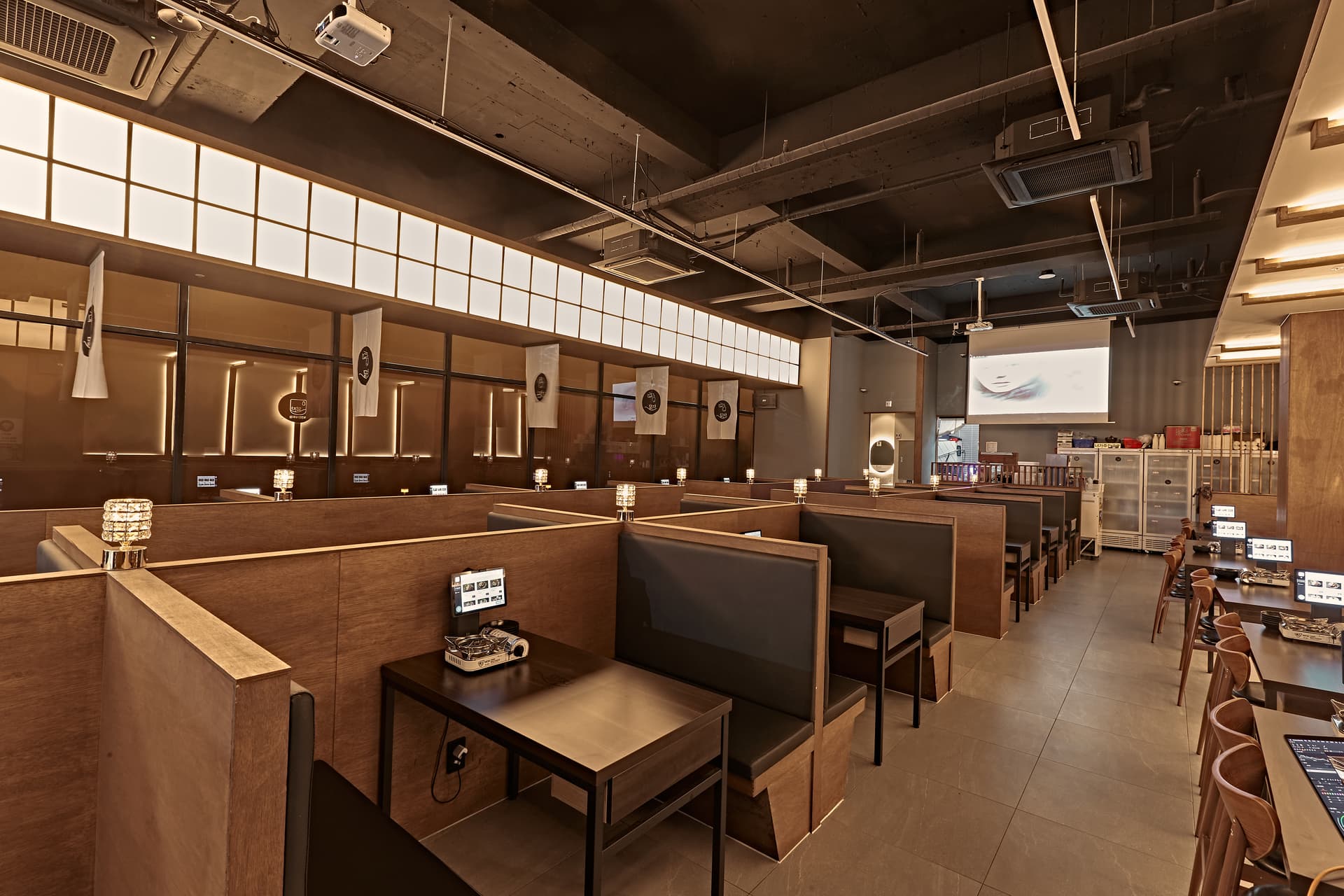 밑잔 전체 전경