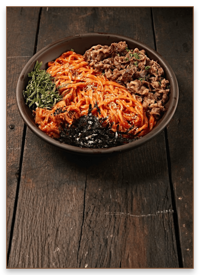 우삼겹 칼비빔면